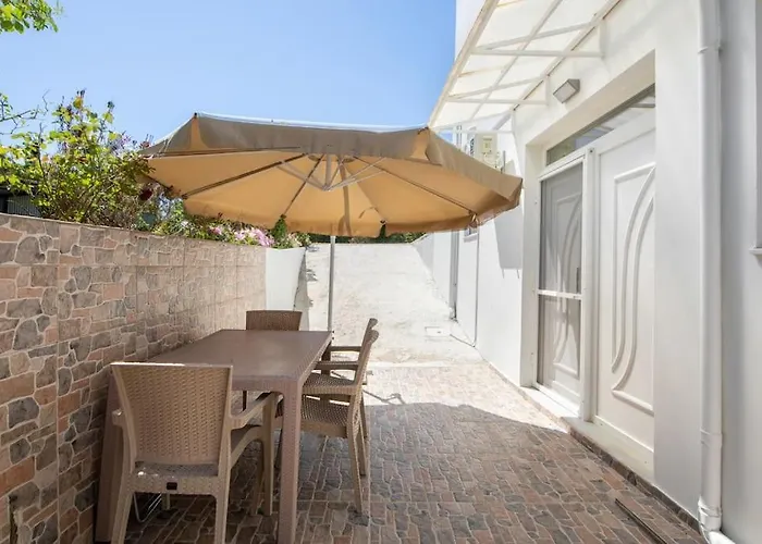 Semesterbostad Ioanna's Gem 10min Drive From Heart Of Corfu Town *